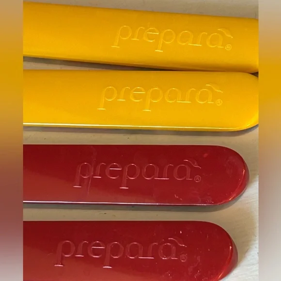 Cinco de Mayo Taco set! 4 taco holders 1 bowl 4 spoons. By Prepara’ - Picture 13 of 16